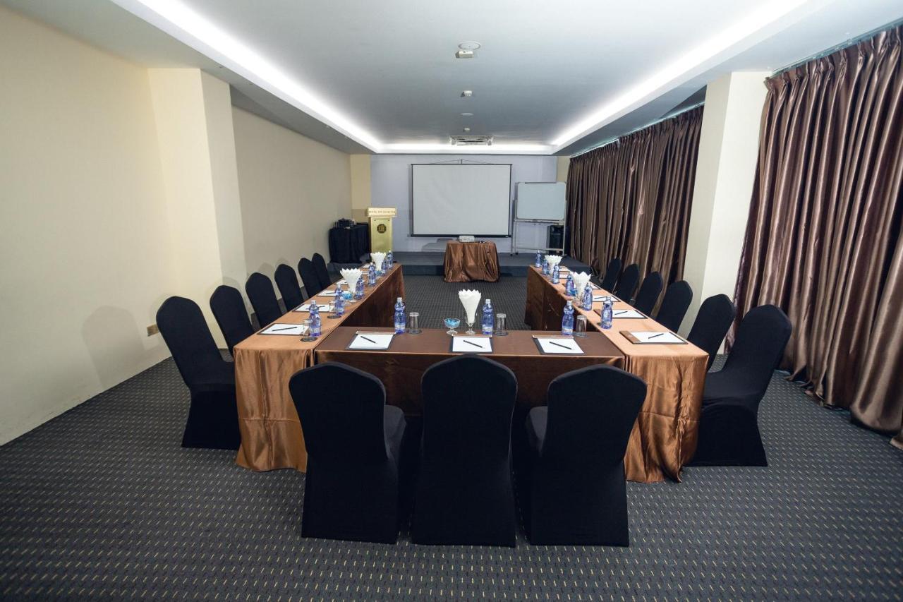 Elegant Hotel Pyi Thar Yar Янгон Екстериор снимка
